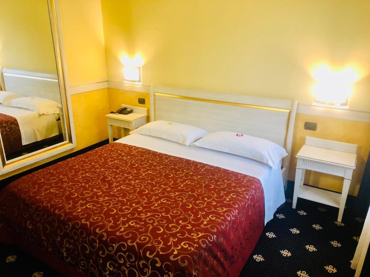 Motel Malpensa Inn & Hotel-Airport Case Nuove  Exteriér fotografie