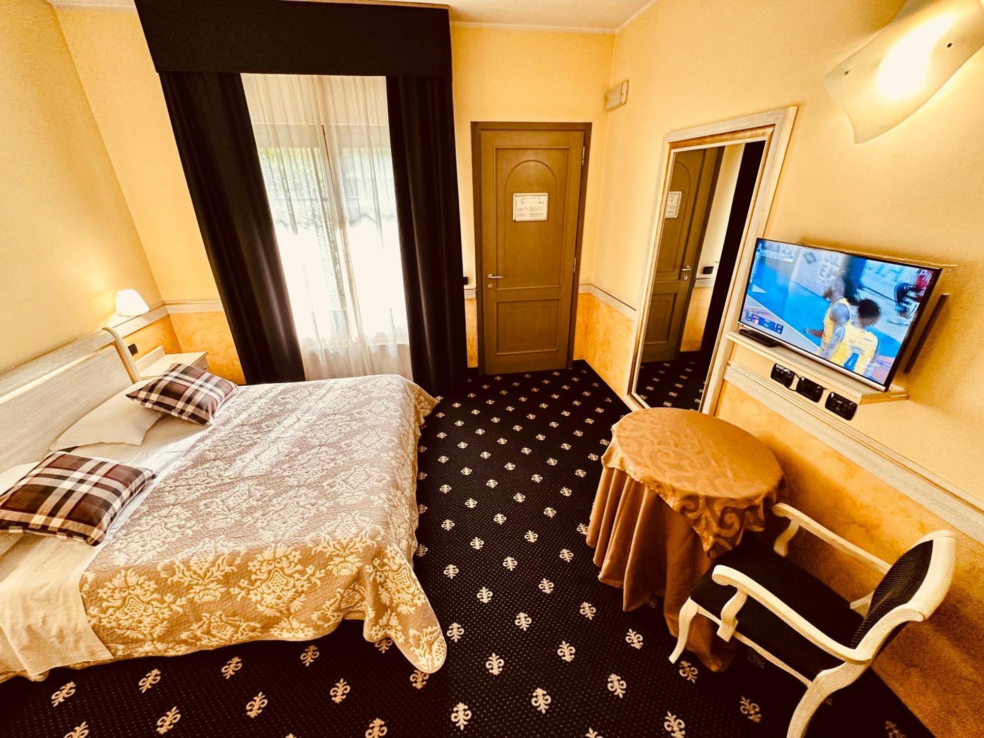 Motel Malpensa Inn & Hotel-Airport Case Nuove  Exteriér fotografie